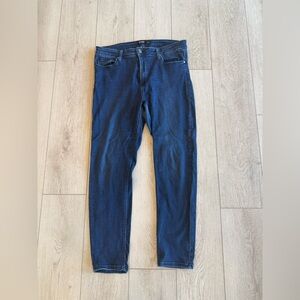 Just Black Skinny Jean Size 33.